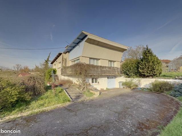 Maison vente à Neufchâteau, Esley
