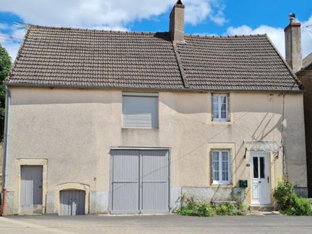 Maison vente à Clamecy, Amazy
