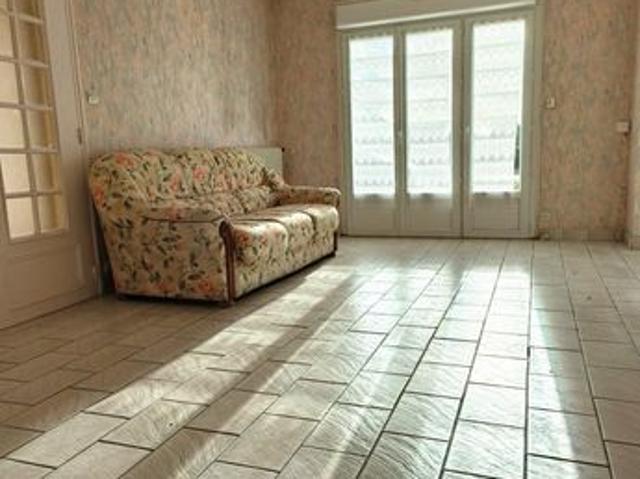 Maison vente à Saumur, La Ménitré