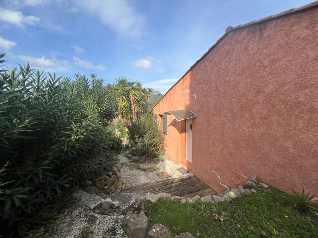 Maison vente à Arrondissement de Toulon, Toulon