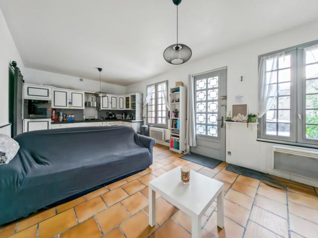 Maison vente à Tours, Véretz