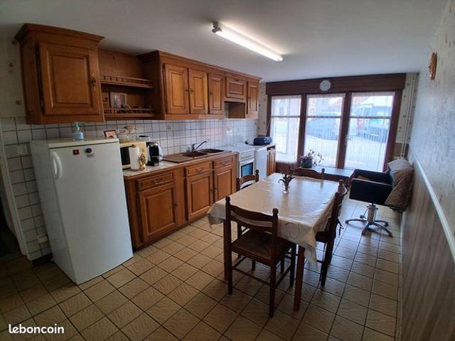 Maison vente à Charleville-Mézières, Gespunsart
