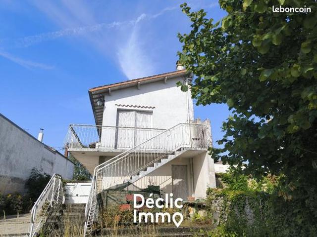 Maison vente à Niort, Saint-gelais