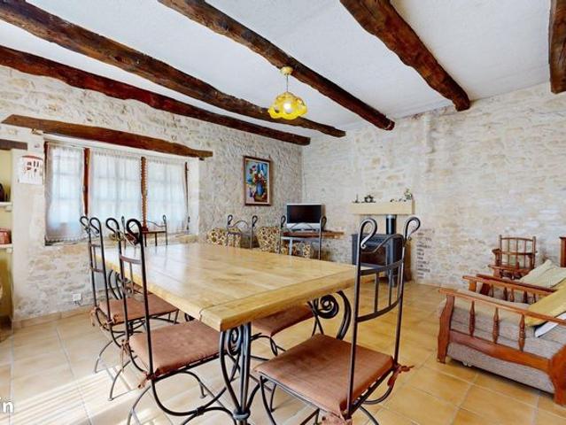 Maison vente à Bergerac, Le Buisson-de-cadouin