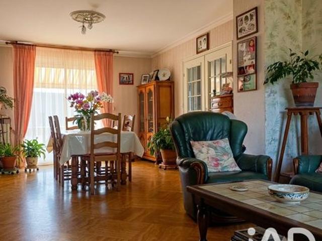 Maison vente à Angers, Saint-barthélemy-d'anjou