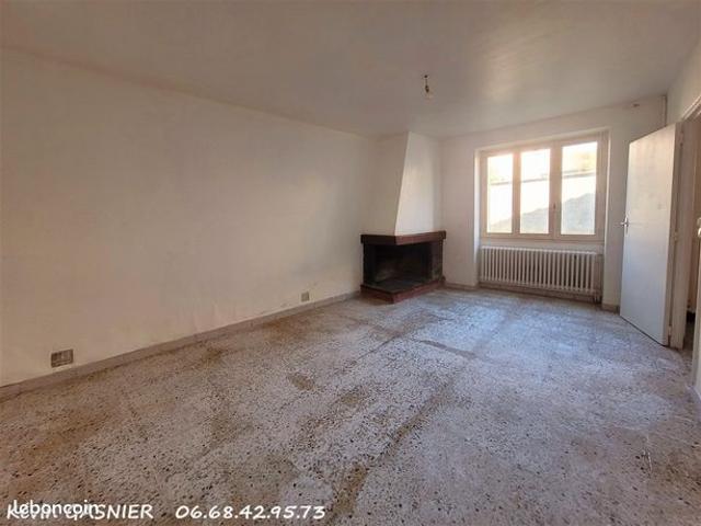 Maison vente à Angoulême, Aignes-et-puypéroux