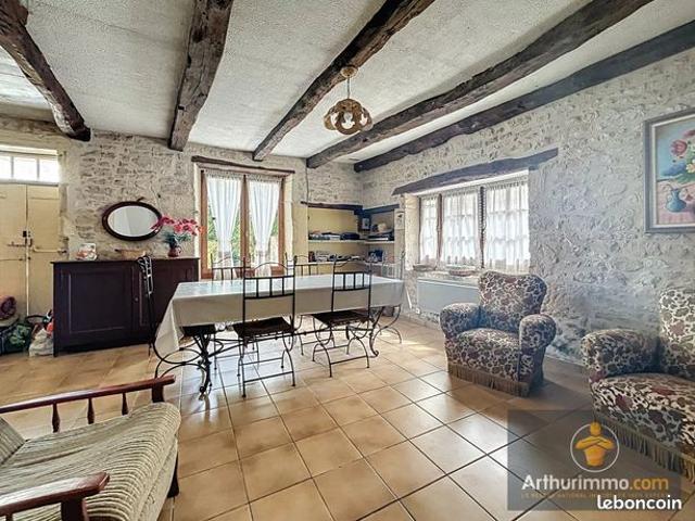 Maison vente à Bergerac, Le Buisson-de-cadouin