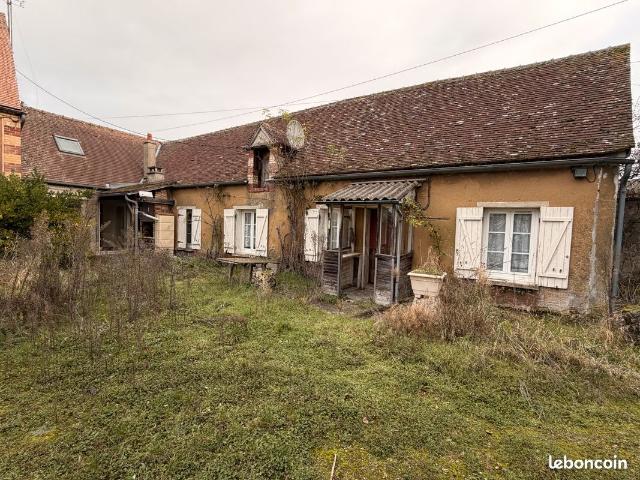 Maison vente à Chartres, Sours