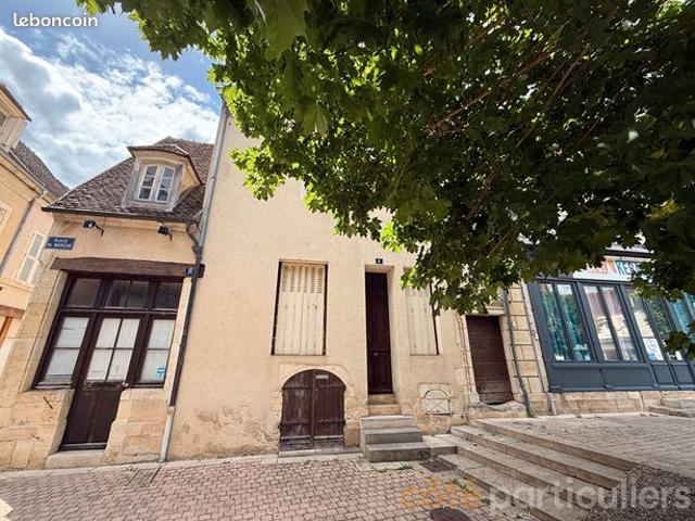 Maison vente à Saint-Amand-Montrond, Saint-amand-montrond