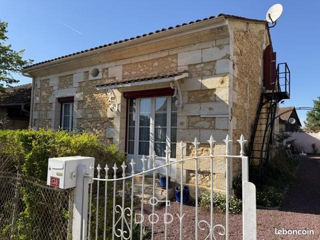 Maison vente à Eyraud-Crempse-Maurens, Dordogne