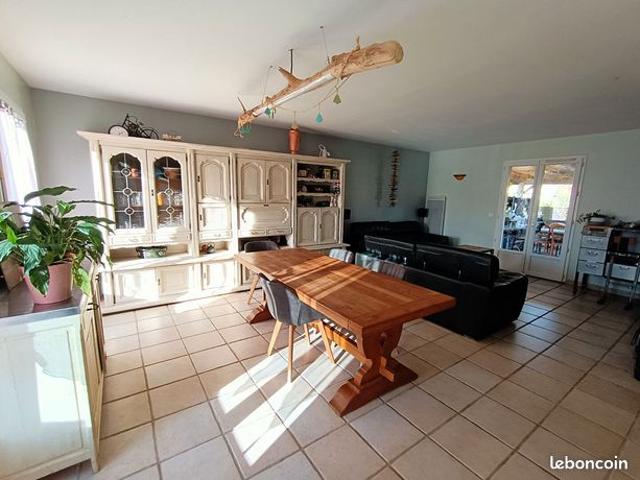 Maison vente à Rochefort, Cabariot