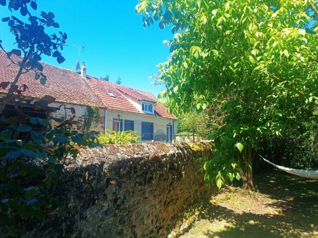 Maison vente à Montluçon, Vallon-en-sully