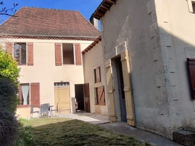 Maison vente à Bergerac, Le Buisson-de-cadouin