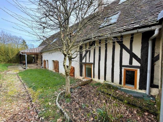Maison vente à Nogent-le-Rotrou, Charbonnières