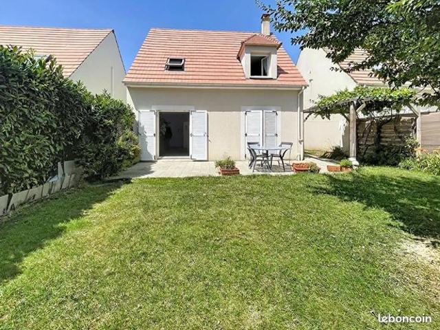 Maison vente à Crosne, Essonne