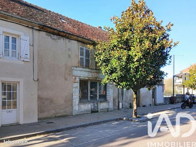 Maison vente à Charolles