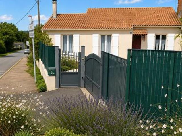 Maison vente à Fontenay-le-Comte, Puy-de-serre