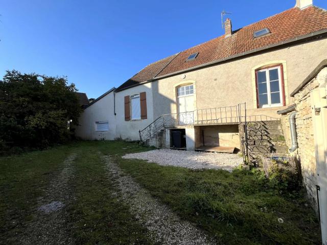 Maison vente à Dijon, Fleurey-sur-ouche