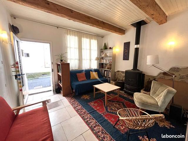 Maison vente à Narbonne, Lagrasse