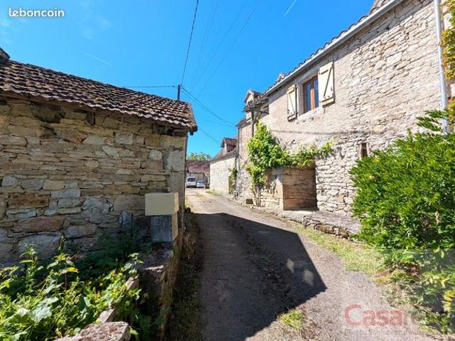Maison vente à Figeac, Calvignac