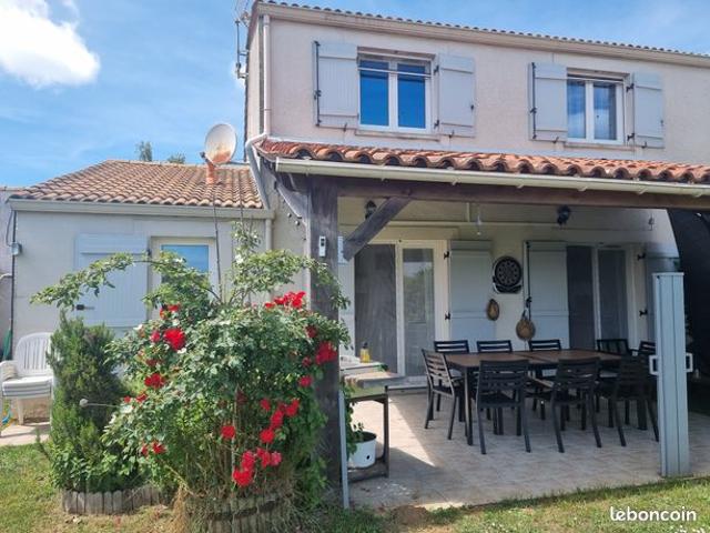 Maison vente à Rochefort