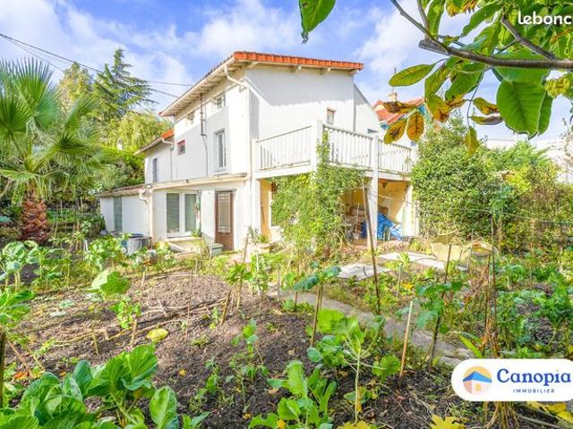 Maison vente à L'Haÿ-les-Roses, Cachan