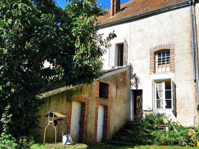 Maison vente à Cosne-Cours-sur-Loire, Arquian