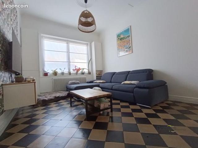 Maison vente à Lille, Leers