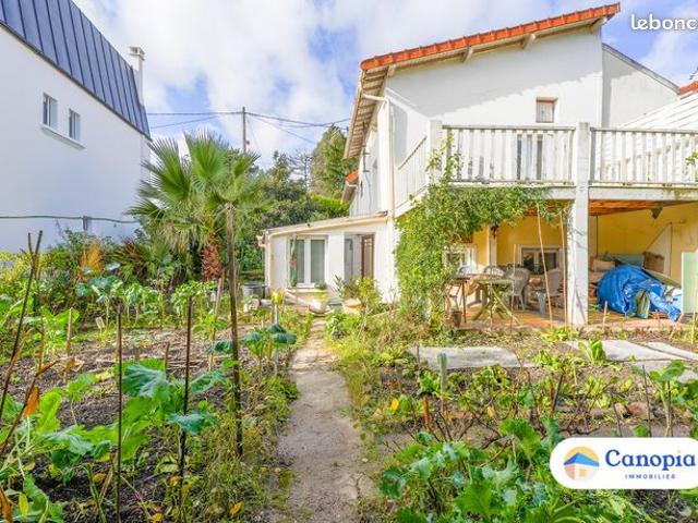 Maison vente à L'Haÿ-les-Roses, Cachan
