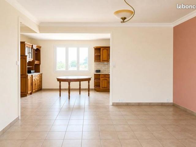 Maison vente à La Roche-sur-Yon, Les Herbiers