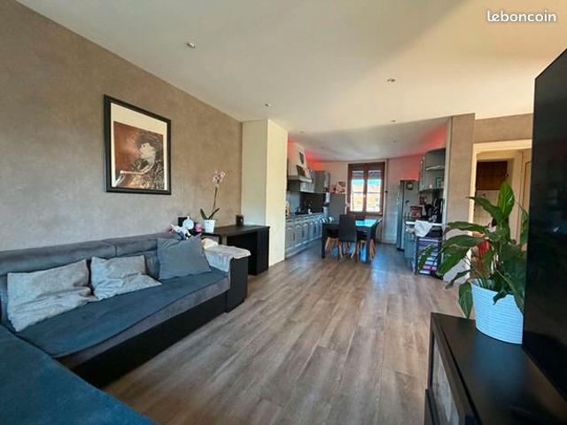 Maison vente à Mulhouse, Staffelfelden