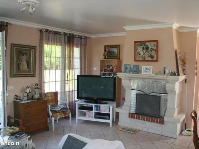 Maison vente à Lisieux, Normandie