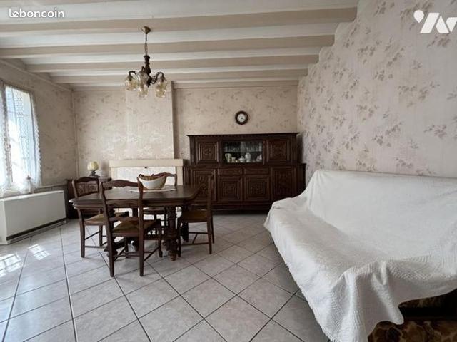 Maison vente à Chinon, Neuvy-le-roi