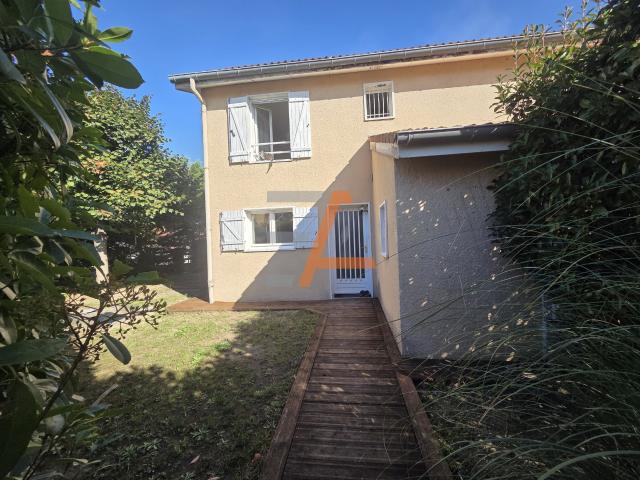 Maison vente à Saint-Romain-le-Puy, Loire