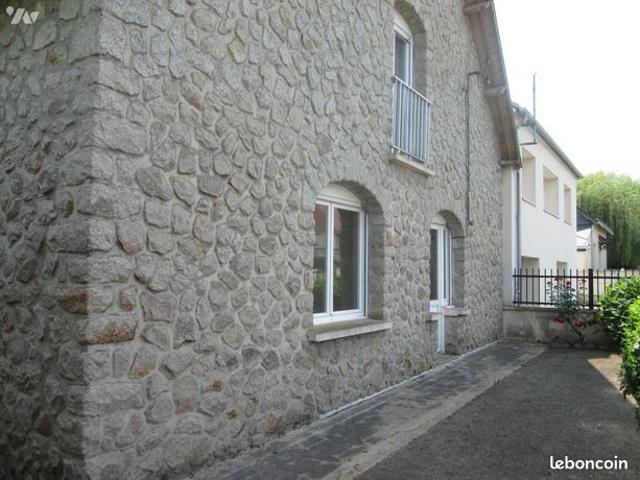 Maison vente à Confolens, Montjean