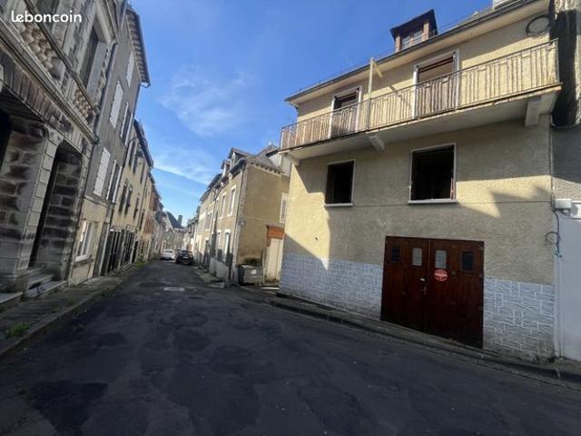 Maison vente à Mauriac