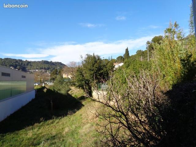 Maison vente à Arrondissement de Toulon, Solliès-pont