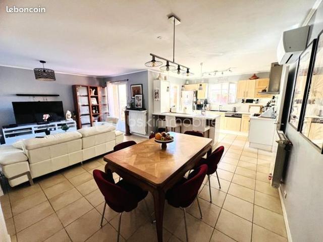 Maison vente à Montpellier, Mèze