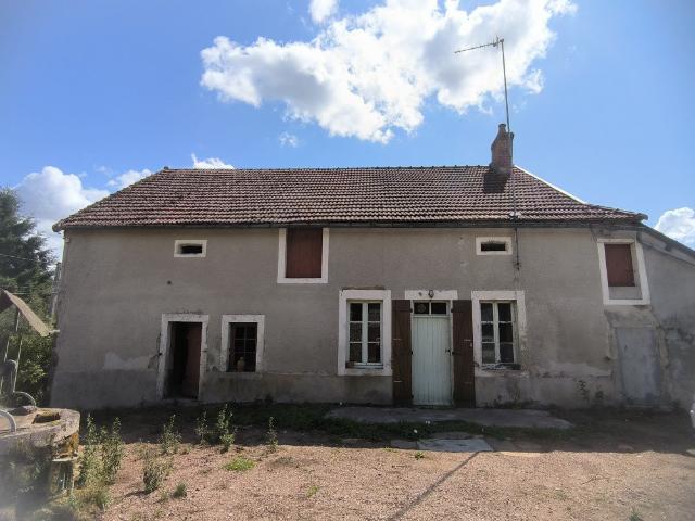 Maison vente à Clamecy, Montreuillon