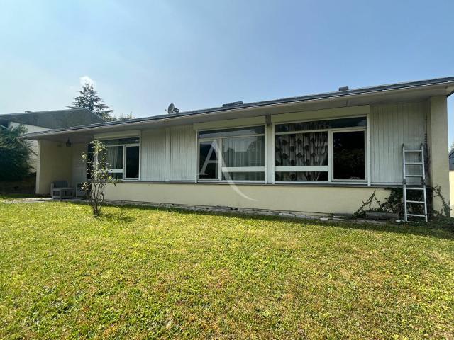 Maison vente à Noisiel, Ancienne Chocolaterie Menier