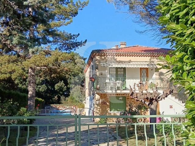 Maison vente à Carpentras, Valréas