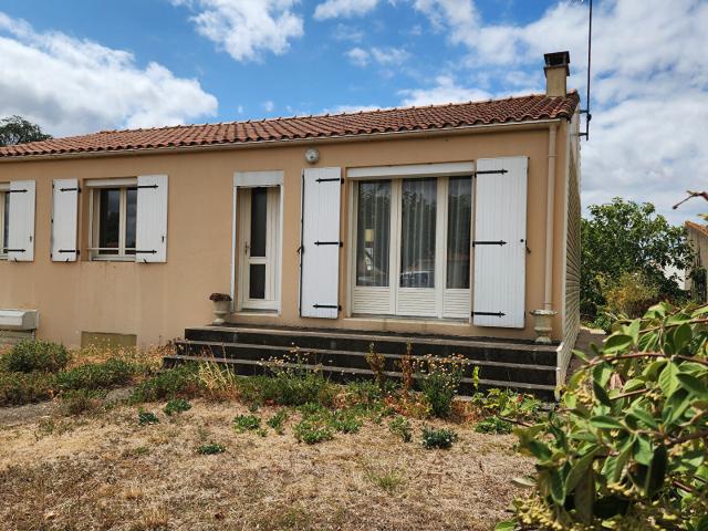 Maison vente à Fontenay-le-Comte, Fontenay-le-comte