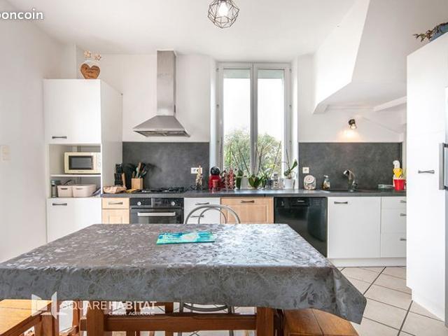 Maison vente à Chambéry, Saint-béron