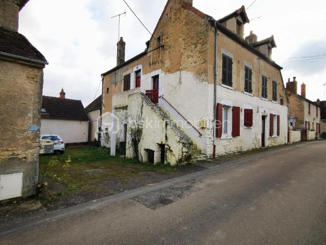 Maison vente à Corvol-l'Orgueilleux, Nièvre