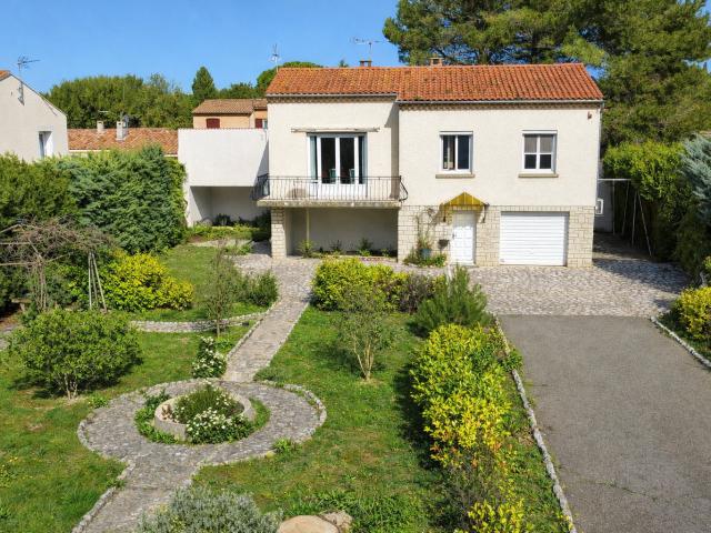 Maison vente à Avignon, Châteauneuf-de-gadagne