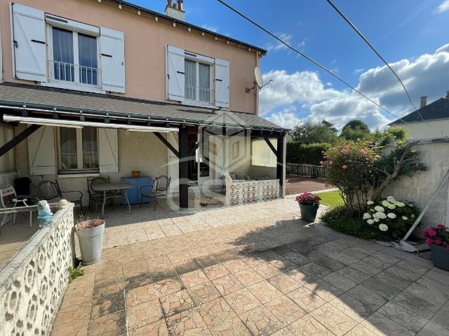 Maison vente à Tours, Esvres