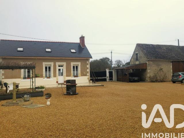 Maison vente à Saumur, Auverse