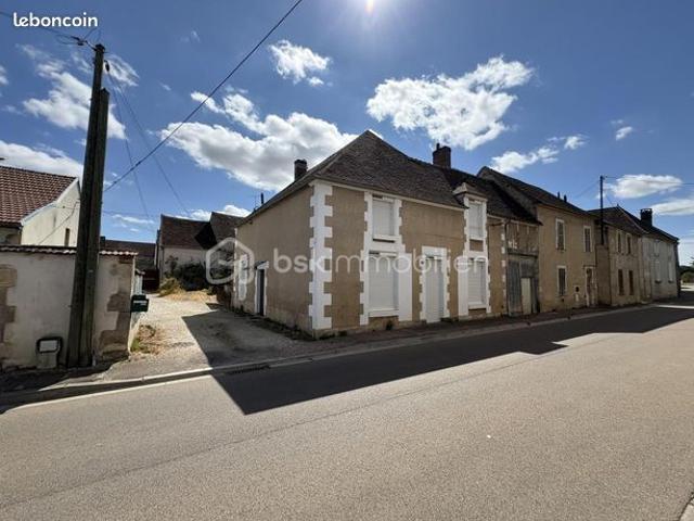 Maison vente à Beaune, Maligny