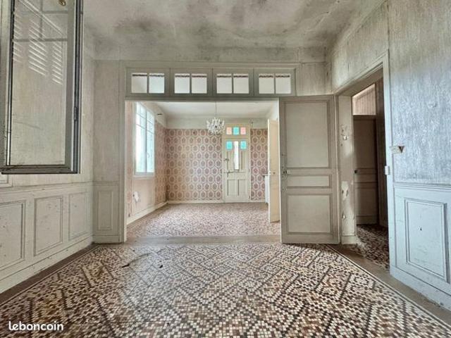 Maison vente à Chartres, Lèves