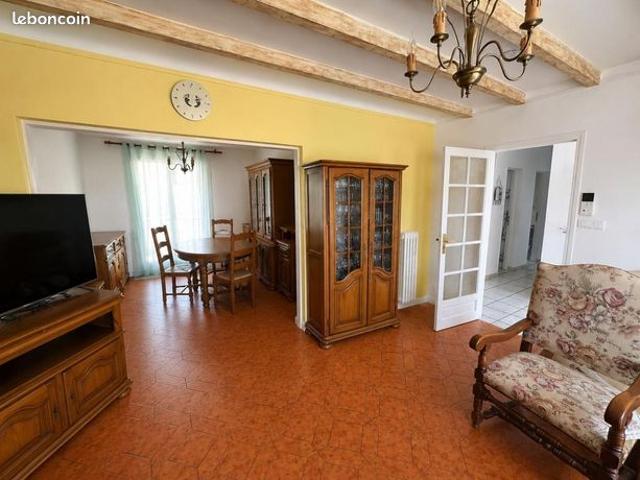 Maison vente à Sens, Noé